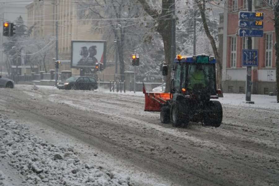 Bora shkakton kaos në Serbi