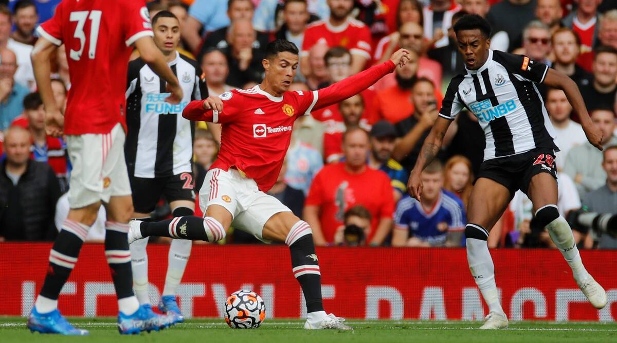 Newcastle-Man Utd, formacionet zyrtare