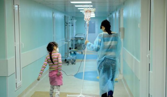 Klinika e Pediatrisë plot me fëmijë të prekur nga gripi sezonal