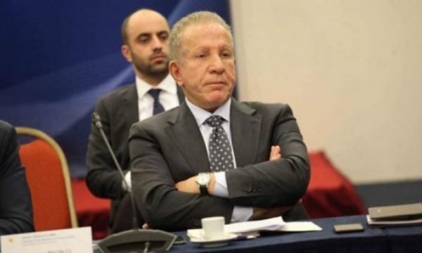 Këshilltari i Pacollit i reagon Haradinajt: Amerika kishte insistuar që Kosova t’i bashkohej “Minishengenit”
