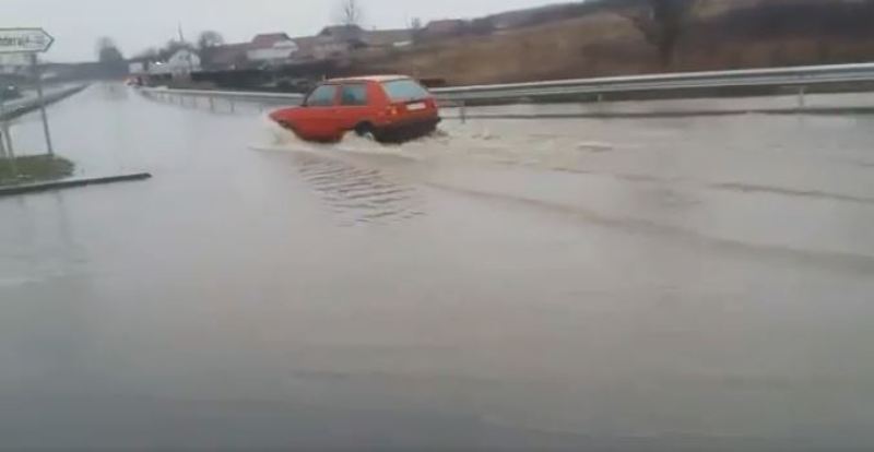 Vërshime në fshatin Polluzhë të Drenasit