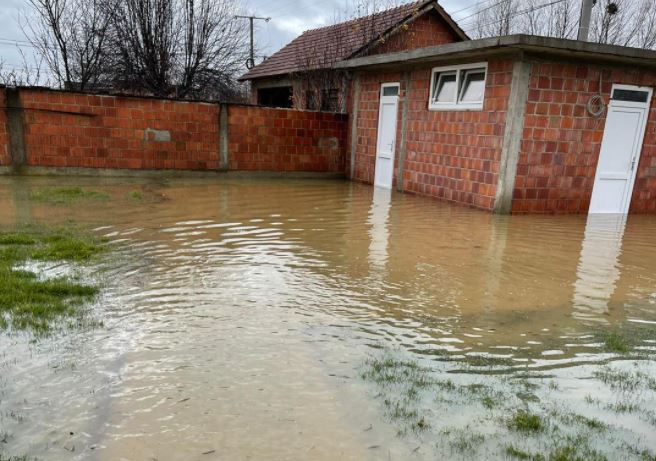 Pamjet nga vërshimet në Podujevë