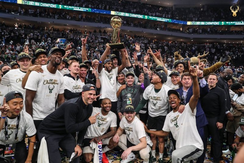 Milwaukee, kampion i NBA-së pas 50 vjetësh