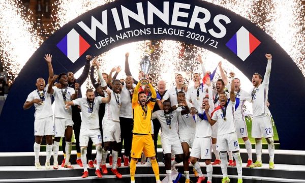 Franca triumfoi në Ligën e Kombeve, Benzema u rikthye dhe fitoi një titull me ‘Gjelat’