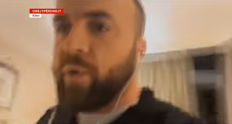 Alarmi për sulm në Kiev, Kameramani shqiptar ndërpret paraqitjen live për t’u strehuar në bodrum