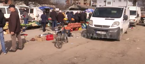 Tregtarët s’e duan pazarin e ri, në të vjetrin s’i lë komuna