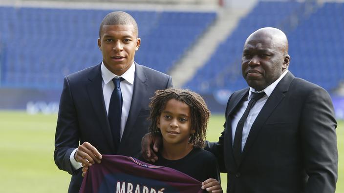 Babai i Mbappes: Unë jam me Barçën, por Mbappe është me Madridin