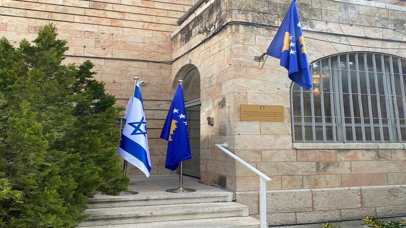 Kryediplomati izraelit uron kosovarët: Na pëlqen që flamuri juaj valon në ambasadë në Jerusalem