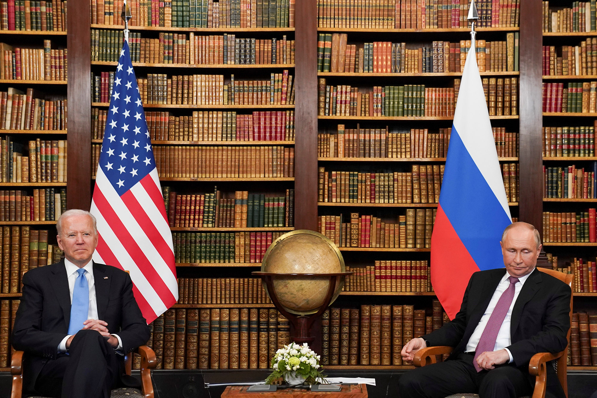 Biden-Putinit: Jemi të gatshëm për çfarëdo skenari