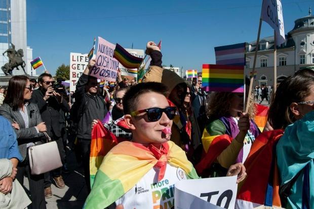 Aktivisti për të drejtat e LGBTI: Nuk ka kod, nuk ka fe, nuk ka shtet e as pushtet që na ndalon dashninë