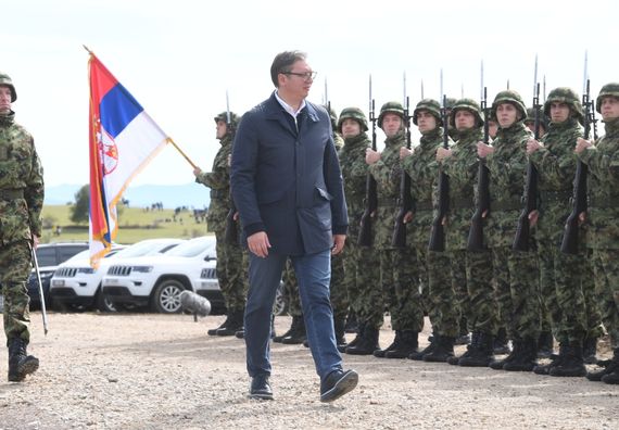 Vuçiq urdhëron që ushtria serbe të jetë në gjendje gatishmërie