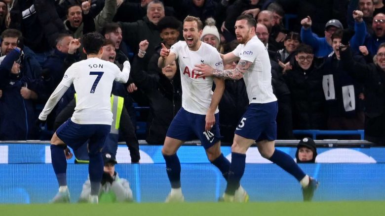 Tottenhami fiton dramën në derbin e javës në udhëtim te Man City