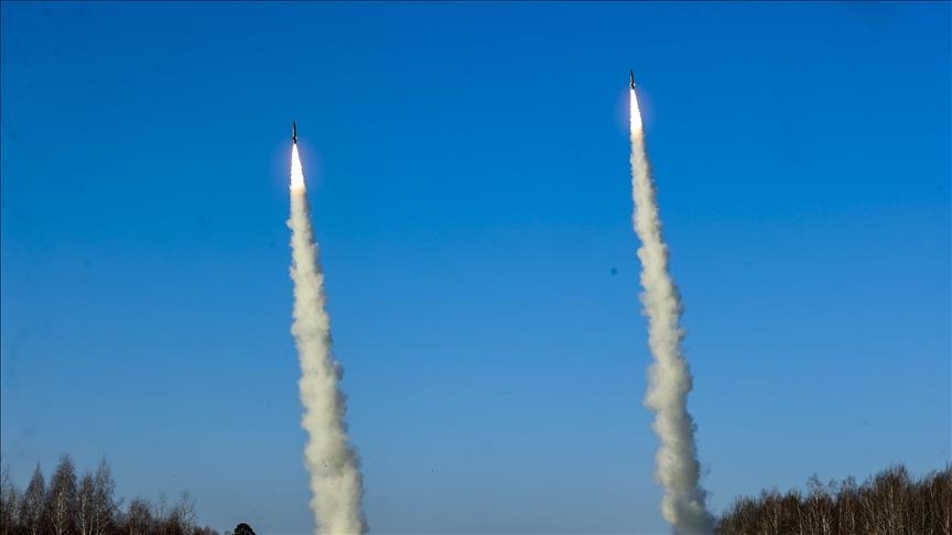 Negociatat në pikëpyetje, raketa Iskander lëshohet nga Bjellorusia në drejtim të Ukrainës