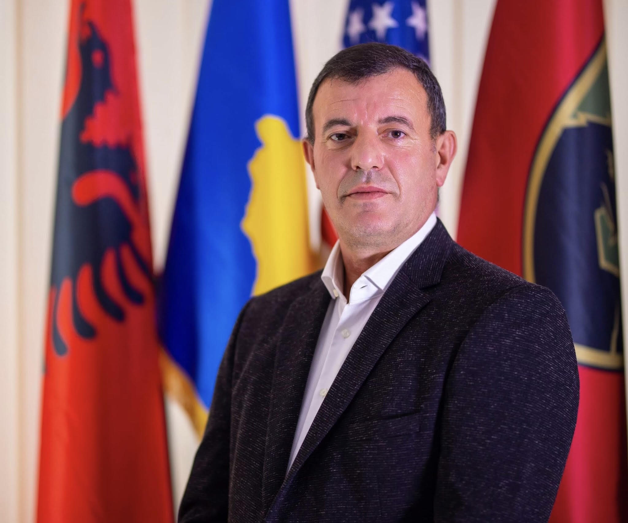 Kryetari i Obiliqit reagon ndaj deklarates të kryeshefit të KEK-ut për ndërtimin e parkut solar, pa konsultim me komunën