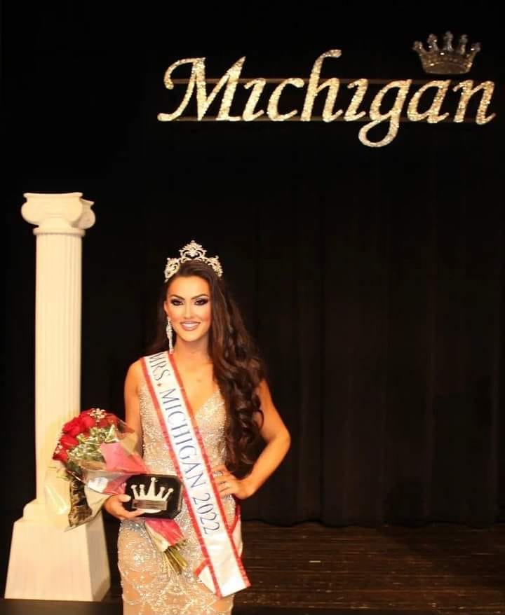 Shqiptarja zgjidhet “Miss Michigan America 2022”