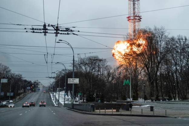 5 të vdekur dhe disa të plagosur nga sulmi me raketa në Kiev