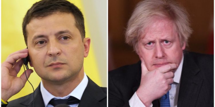 Boris Johnson telefonon Zelenskyn: Do të rrisim mbështetjen ushtarake për Ukrainën
