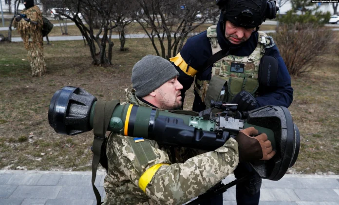 Britania thotë se i ka ofruar Ukrainës mbi 4,000 sisteme kundërtanke