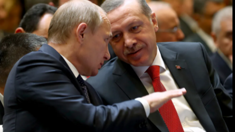 Putin i tregon Erdoganit kushtet me të cilat do të ndalonte sulmin ndaj Ukrainës