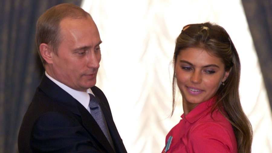 Jeta luksoze e së dashurës sekrete të Putinit teksa Ukraina kalon ferrin
