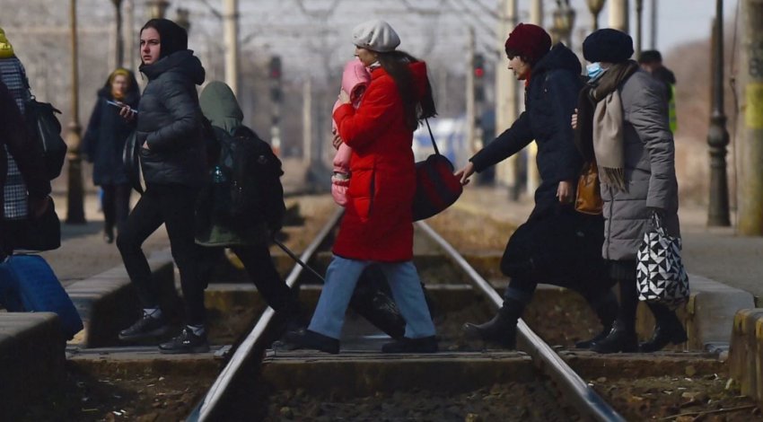 Ukraina evakuoi gati 200 mijë civilë nga zonat e luftës