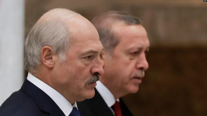 Erdogan diskuton me Lukashenkon për luftën në Ukrainë
