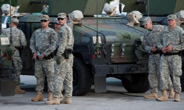 SHBA-ja dërgon 300 ushtarë për ta mbrojtur sovranitetin e Kosovës