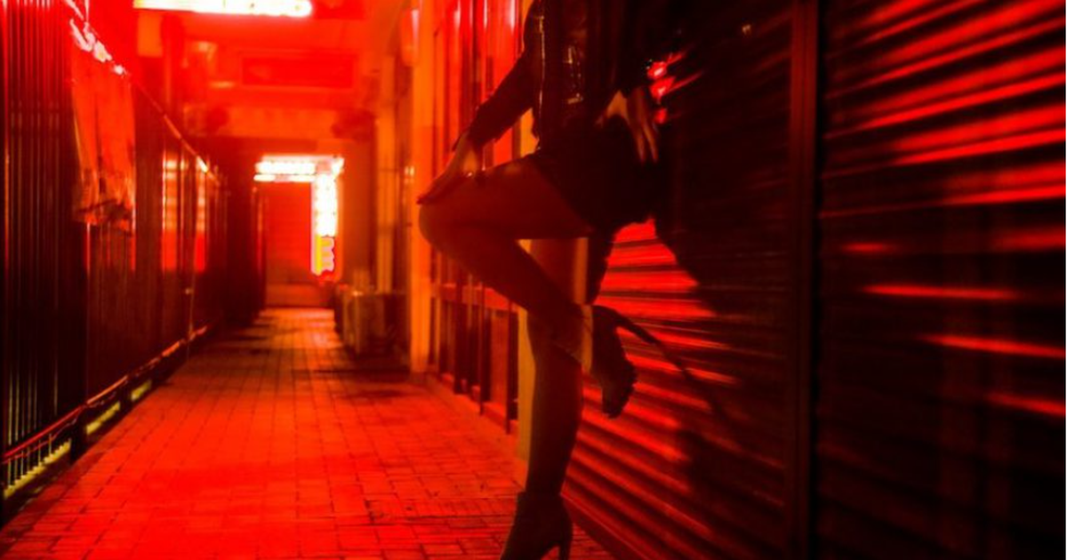 Qendra e masazheve shfrytëzohej për prostitucion, tre të arrestuar në Tiranë