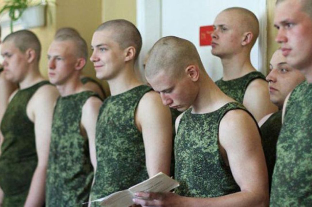 Putin nënshkruan dekretin, mbi 134 mijë rekrutë të tjerë në ushtrinë ruse