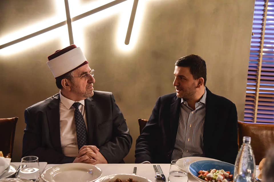 Memli Krasniqi shtron iftar për BIK-un: Qoftë muaj i frymëzimit të veprave të mira për shoqërinë e shtetin