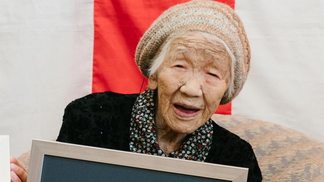 Vdes personi më i vjetër në botë