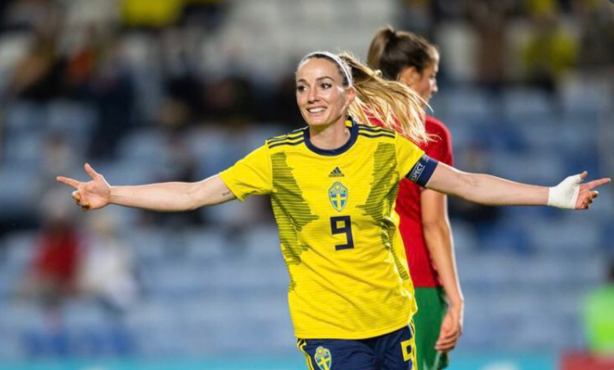 Kosovare Asllani shënon dy gola në fitoren 15:0 të Suedisë