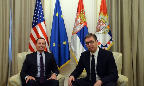 Çfarë tha Grenell për fitoren e Vuçiqit