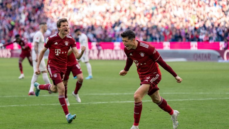 Një penallti ia siguron fitoren Bayernit përballë Augsburgut