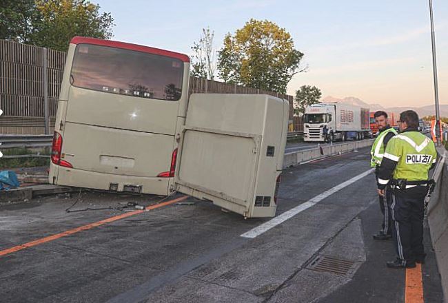 Aksidenti i autobusit nga Kosova, flasin nga kompania: Pasagjerët kanë lëndime të lehta