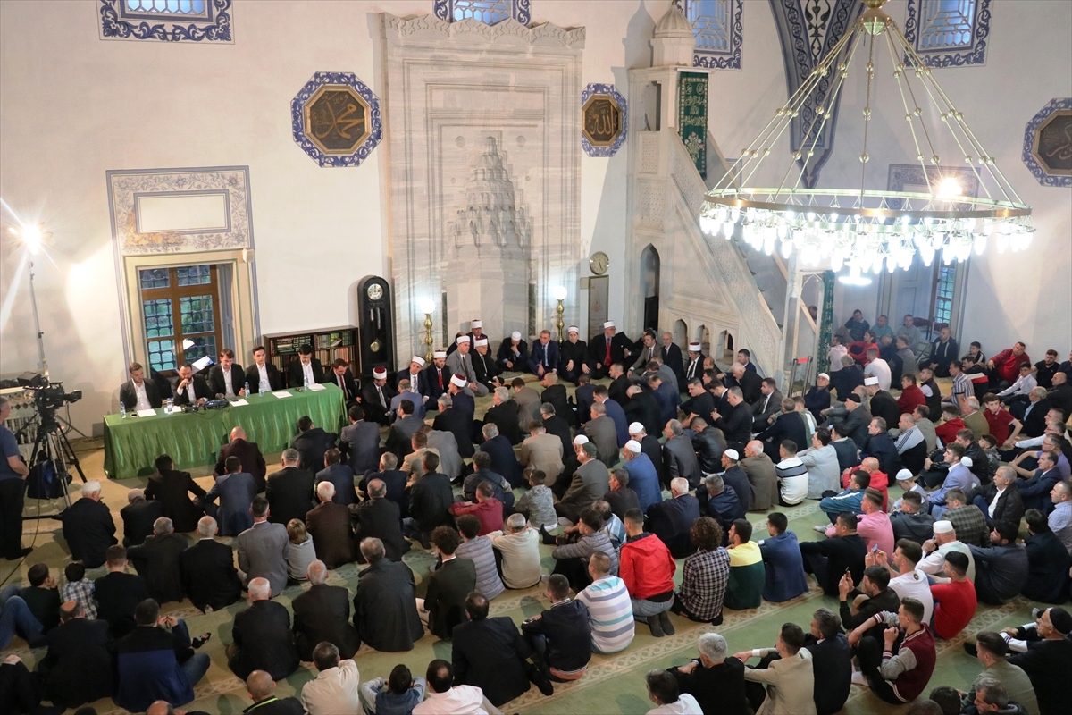 ​Nesër dita e parë e Fitër-Bajramit, namazi falet në orën 06:09