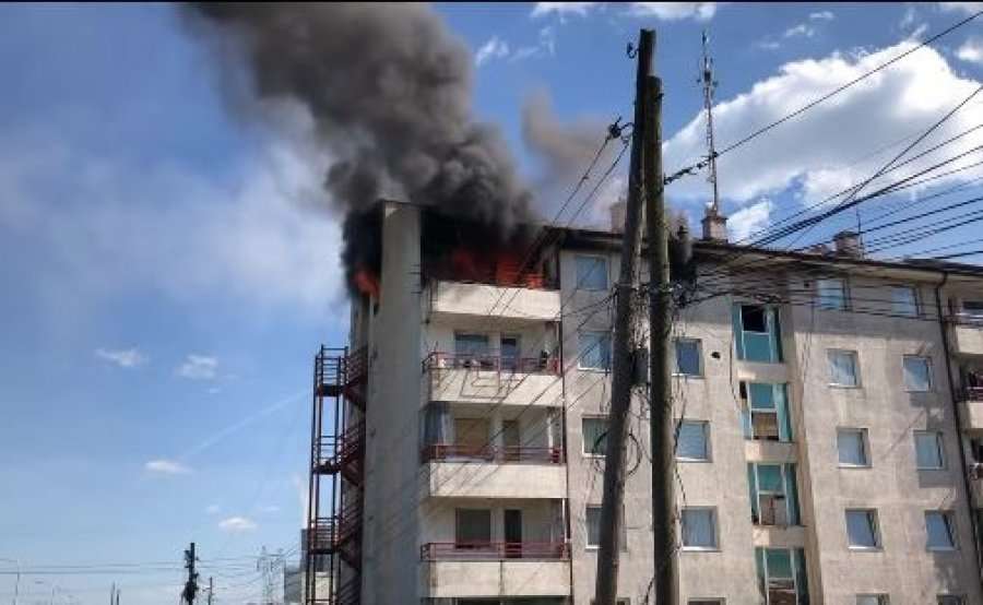 Një fëmijë i lënduar nga zjarri në Plemetin