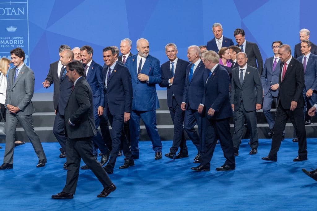 Rama kthehet nga Samiti i NATO-s, paralajmëron mbarësi në çeljen e negociatave për anëtarësim në BE