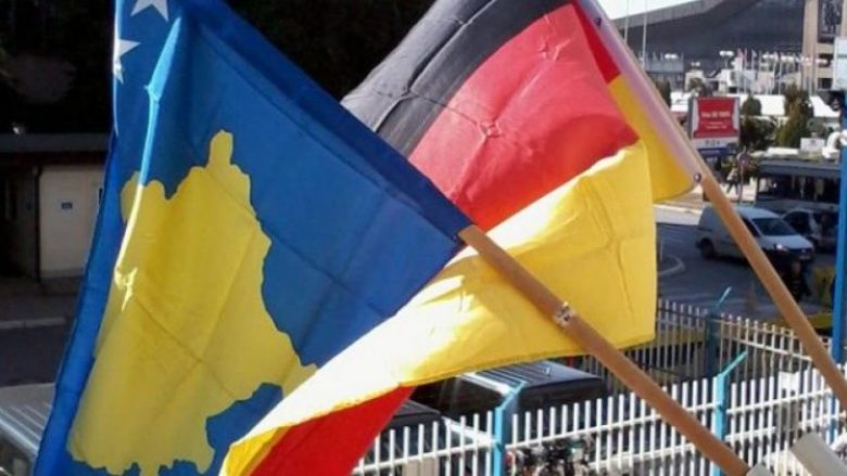 Gjermania heq kufizimet për Kosovën, nuk nevojitet dëshmia e vaksinimit për udhëtim