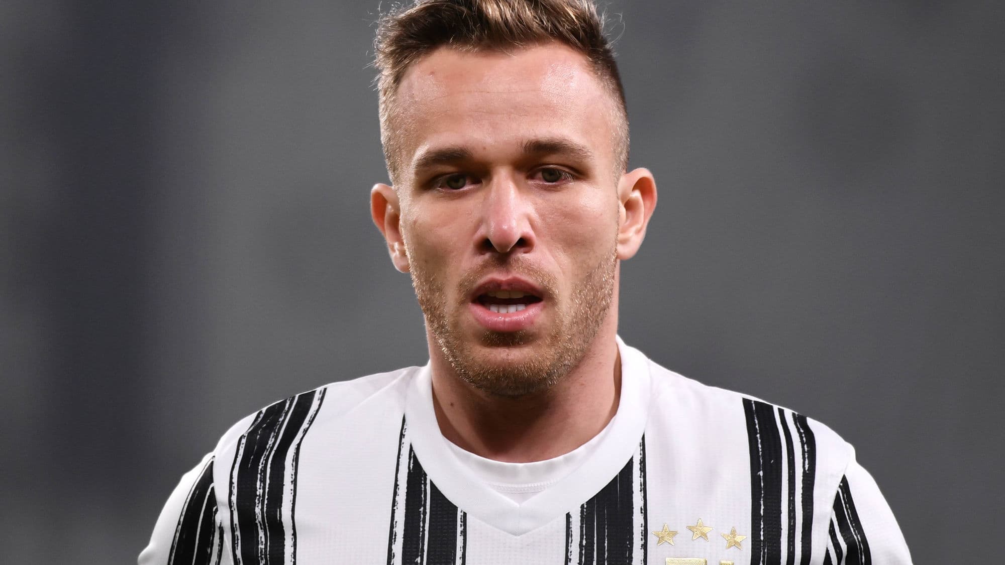 Arthur dhe Juventus do t`i ndajnë rrugët