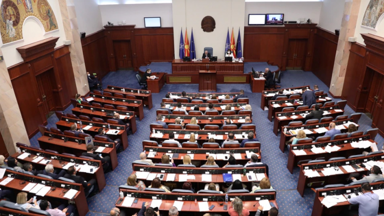 Propozimi francez në pritje të miratimit në Kuvendin e Maqedonisë së Veriut