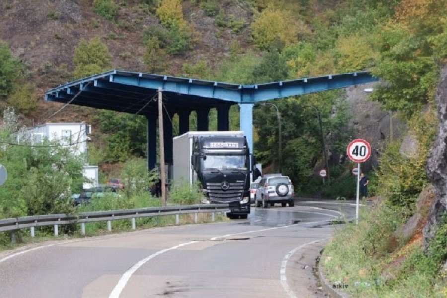 Mbyllen vendkalimet në Bërnjak e Jarinje