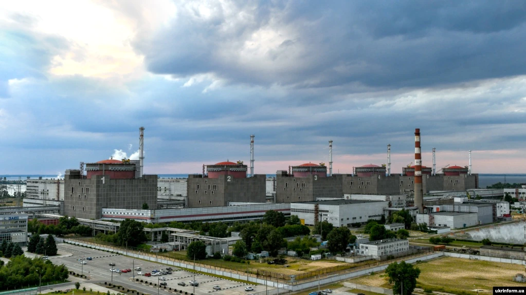 Granatime tjera në centralin bërthamor në Ukrainë