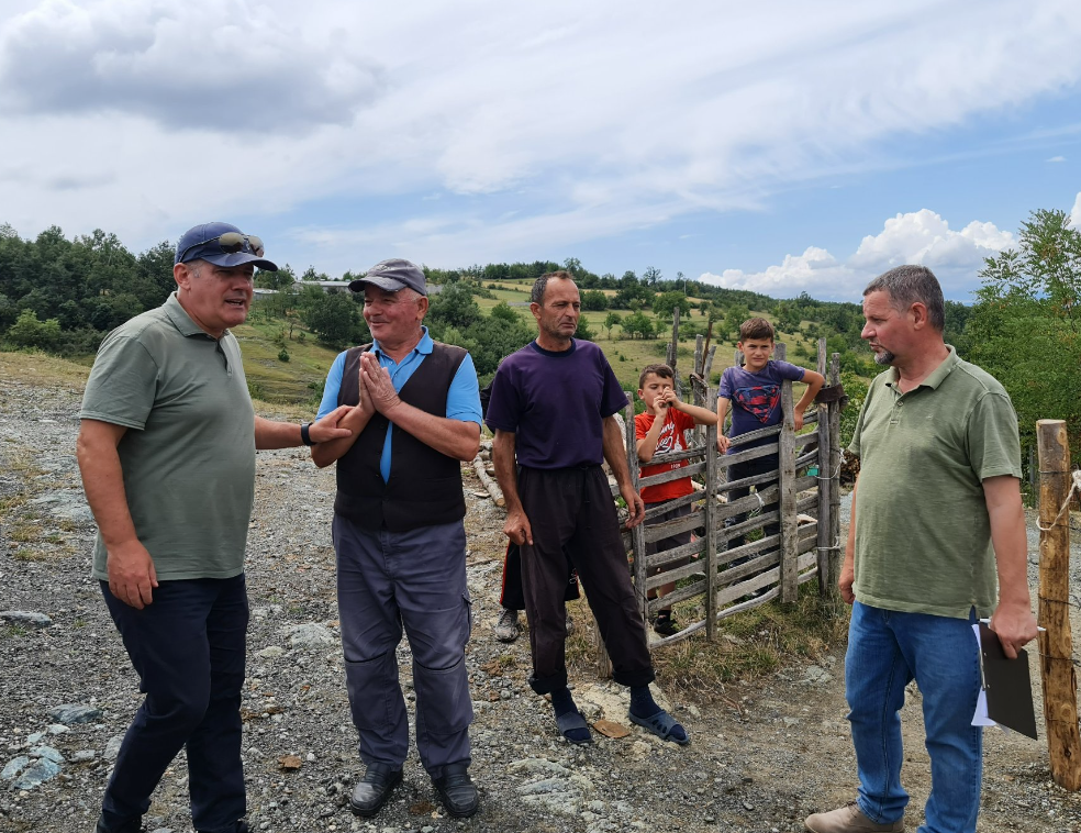 Sveçla viziton komunat veriore: Qytetarët serb nuk janë palë e dorës së tretë