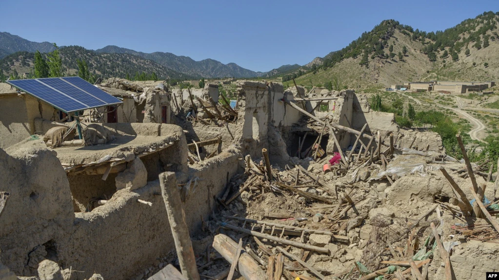 Tërmet vdekjeprurës në Afganistan
