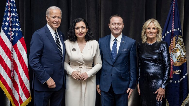 Osmani publikon foto me Biden: Miqësi e përhershme dhe partneritet i palëkundur me SHBA-të
