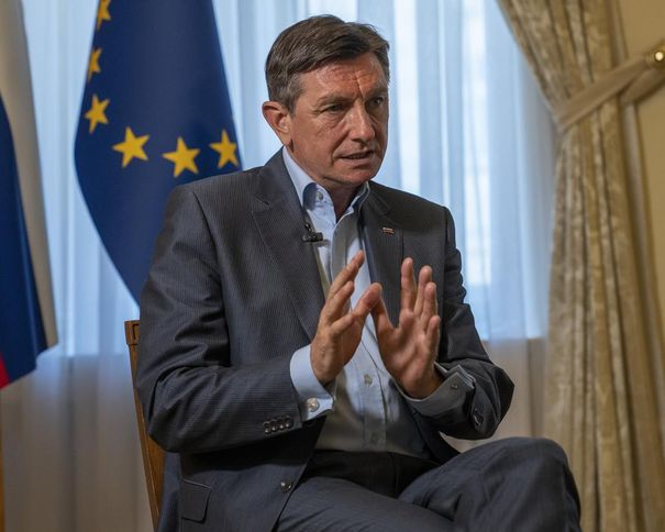 Pahor sot Kosovë