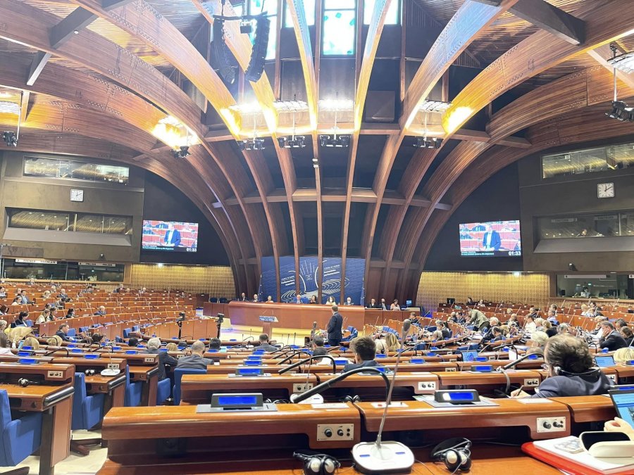 Lajm i mirë: Kosova për herë të parë ulet dhe ka të drejtën e fjalës në Asamblenë Parlamentare të Këshillit të Evropës