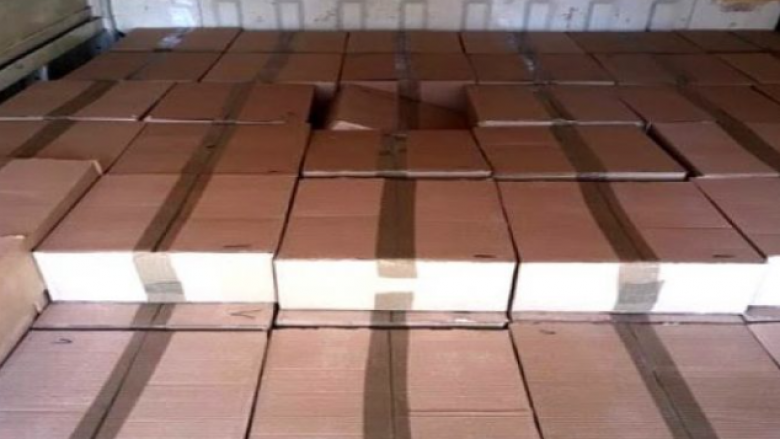Konfiskohen mjaltë, duhan dhe fasule pa dokumentacione të nevojshme në një depo në Ferizaj