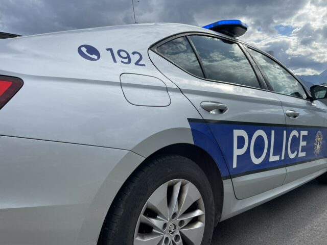 Të shtënat me armë zjarri në Pejë, policia arreston të dyshuarin